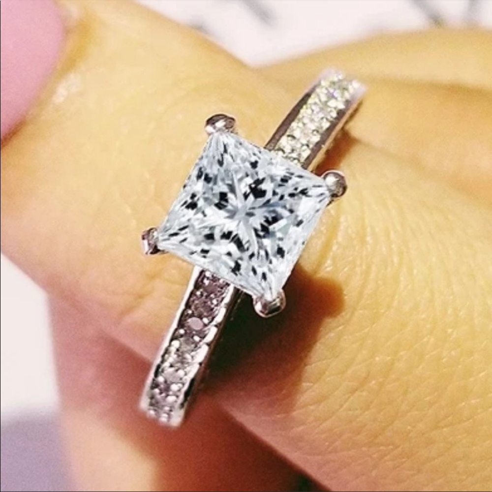 NEW 925 STERLING SILVER PRINCESS CUT RING 1 carat